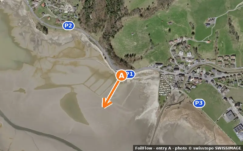 Aerial photo of entry A at Gross (Sihlsee): the arrow points onto the water, P = car parks